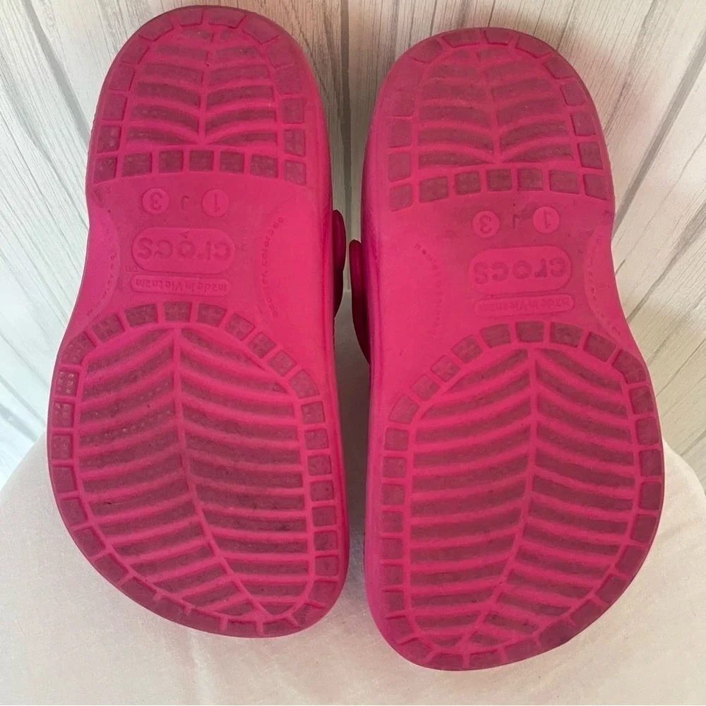 GIRLS CROCS Bright Pink with Black‎ Fur Lining, Size J1-3